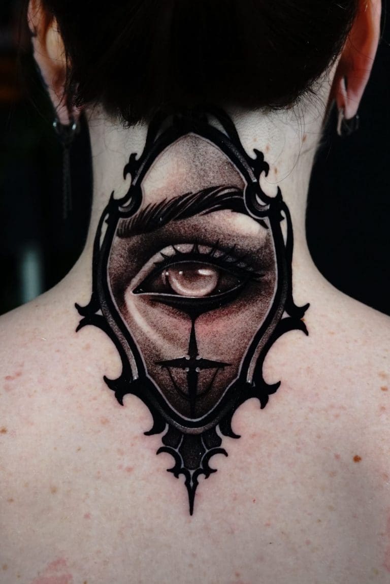 Tattoo-Stile Entdecke die Vielfalt unserer Tattoo-Stile in Berlin. Von minimalistischen Designs bis zu ausdrucksstarken Motiven hat jeder Stil seinen eigenen Charakter.