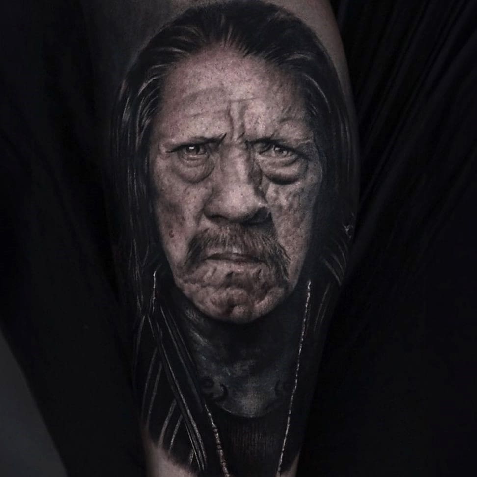 Home Bei OMEN steht deine höchste Zufriedenheit immer an erster Stelle! Unsere internationalen Top-Künstler setzen Tattoo- und Piercing-Wünsche jeder Art mit höchster Präzision und Professionalität um.