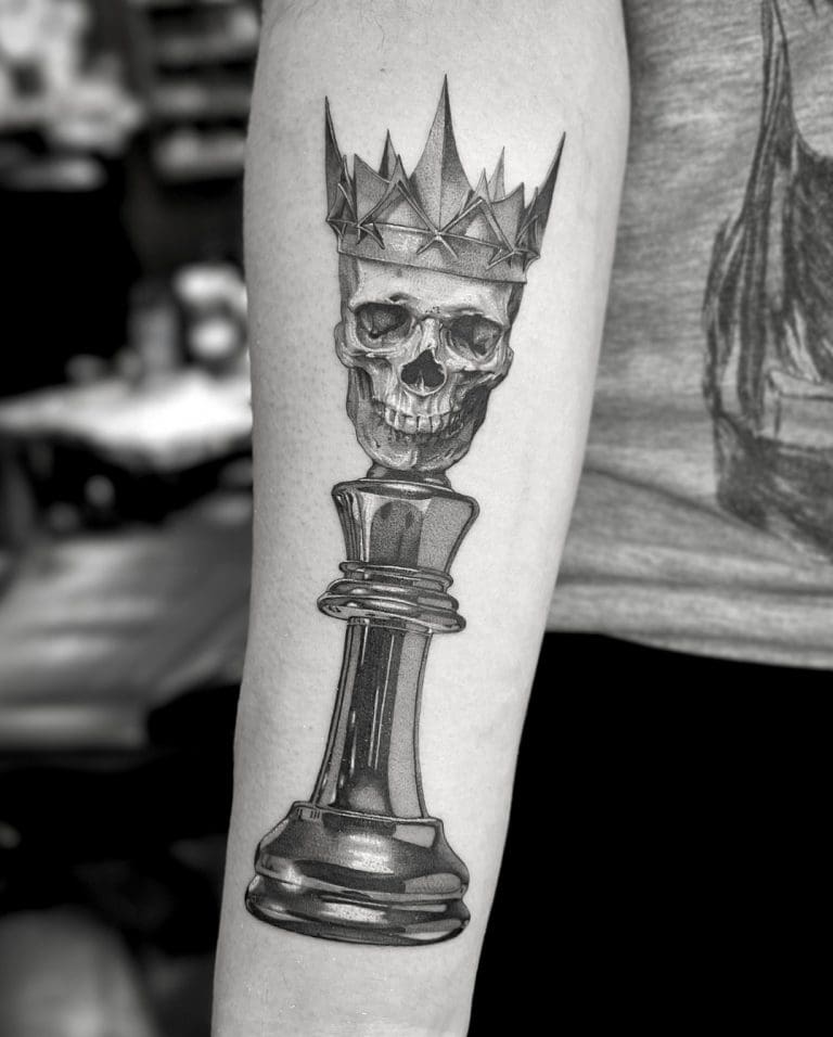 Tattoo-Stile Entdecke die Vielfalt unserer Tattoo-Stile in Berlin. Von minimalistischen Designs bis zu ausdrucksstarken Motiven hat jeder Stil seinen eigenen Charakter.