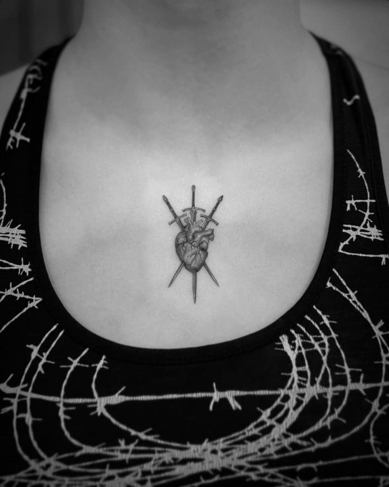 Tattoo-Stile Entdecke die Vielfalt unserer Tattoo-Stile in Berlin. Von minimalistischen Designs bis zu ausdrucksstarken Motiven hat jeder Stil seinen eigenen Charakter.